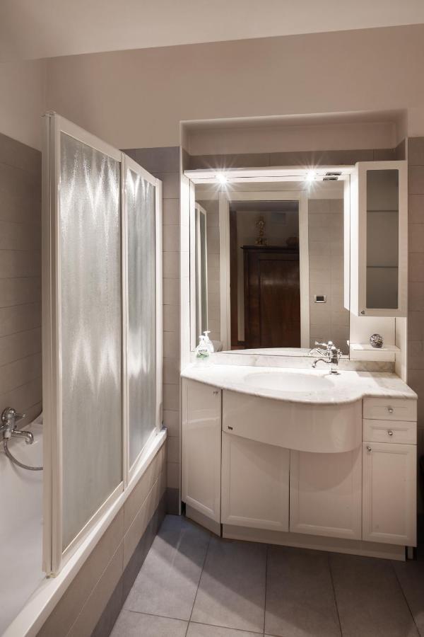 La Casa Del Fotografo Apartment Verona Bagian luar foto
